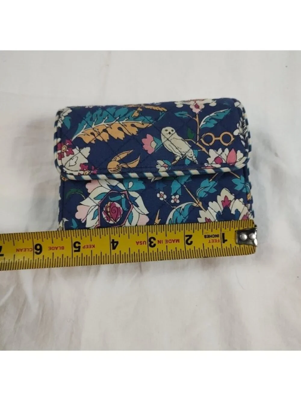 Vera Bradley x Harry Potter Home to Hogwarts Trifold Wallet
